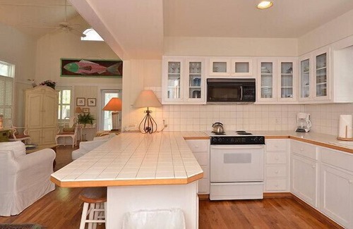 Seaside Cottage | Take Five- Cottage 3BR: Seaside FL! Complementary Beach Cruisers included!