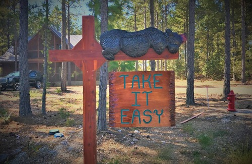 Hochatown House | "Take it Easy" Western Luxury Cabin in Beavers Bend