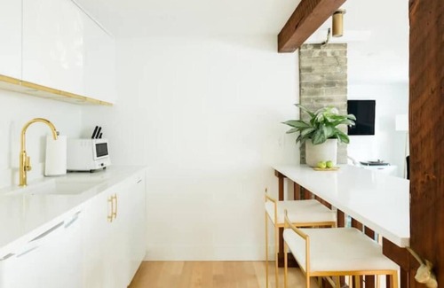 Grandview-Woodland House | Take Vancouver's SkyTrain from this Historic Home near Commercial Drive