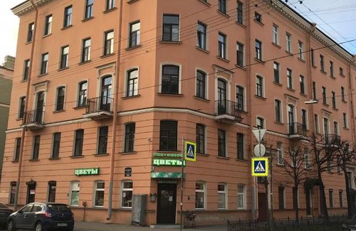 Smol'Ninskoe House | Takeroom Восстания