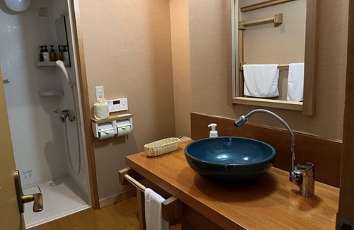 Shiozawa Onsen Hotel | Takumi no Yado Miyama Ouan