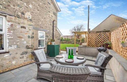 Rhyd-y-clafdy House | Talafon