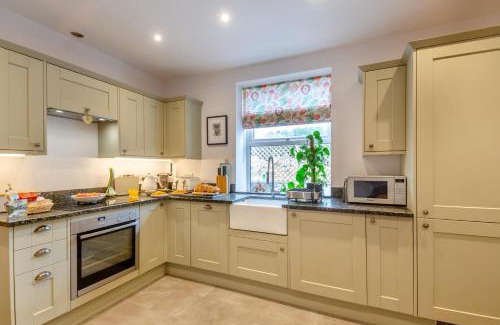 Rhyd-y-clafdy House | Talafon