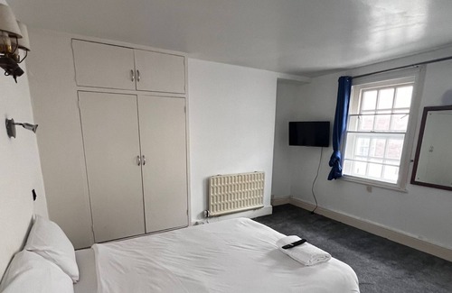 Leominster Hotel | Talbot Hotel