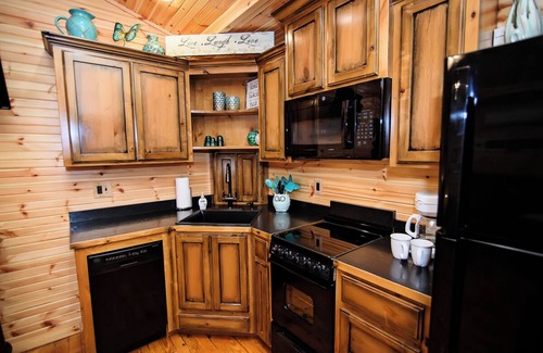 Hochatown Cabin | Tall Oaks- Broken Bow/Hochatown- 1bd
