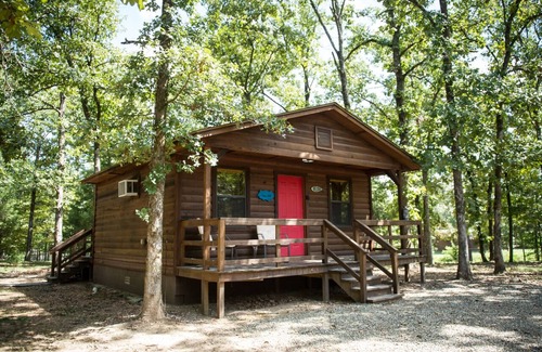 Hochatown Cabin | Tall Oaks- Broken Bow/Hochatown- 1bd