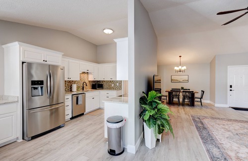 Thomasville House | Tall Timbers Waterfront Oasis: 3BR/2 BATH Retreat with Garage