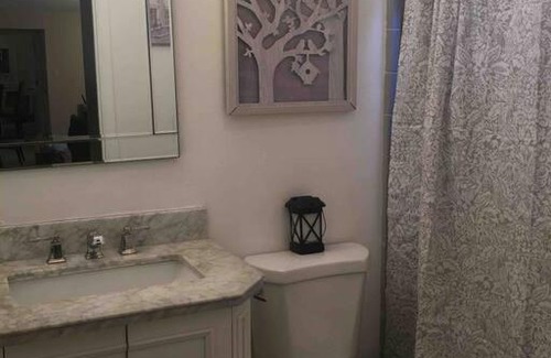 Tallahassee House | Tallahassee Gem: Cozy & Convenient