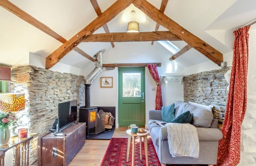 Callington House | Tallat Barn - One Bedroom House, Sleeps 2