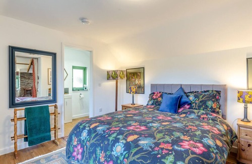 Callington House | Tallat Barn - One Bedroom House, Sleeps 2