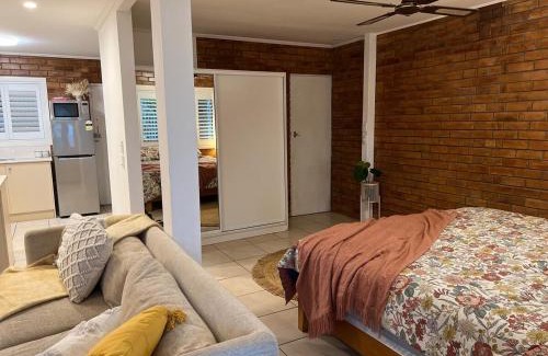 Palm Beach Apartment | Tallebudgera Creek Escape