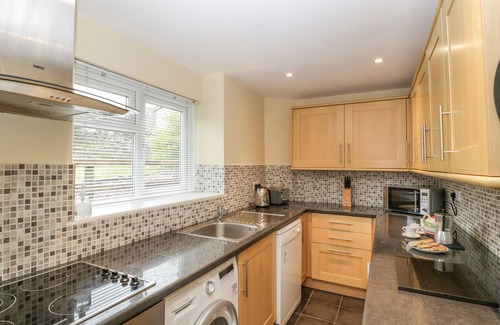 Bwlch Cottage | TALWORTH, pet friendly, character holiday cottage in Bwlch