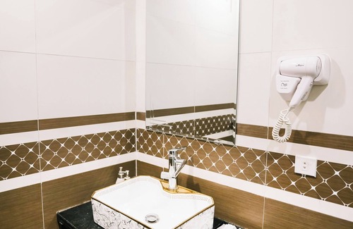 Hoa Lu Hotel | Tam Coc Catalina Hotel