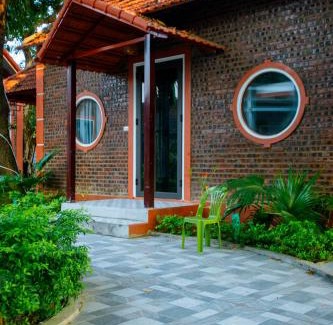 Hoa Lu Hotel | Tam Coc Minh Quan Homestay