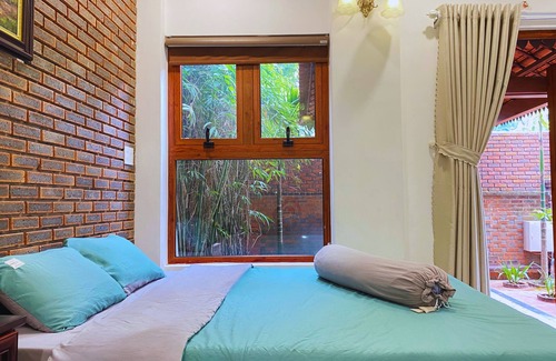 Hue Bed & Breakfast | Tam Family Homestay Hue