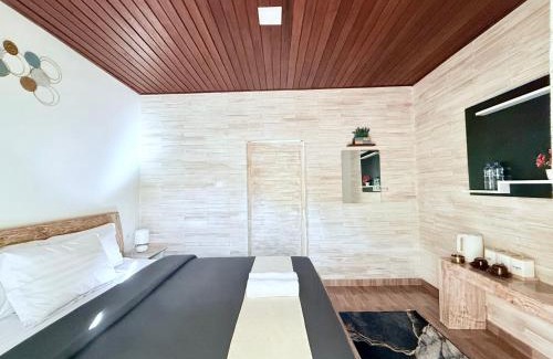 Songan House | Tamalia House