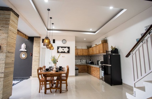 Sunset Road Villa | Taman Bali Villa AR Seminyak