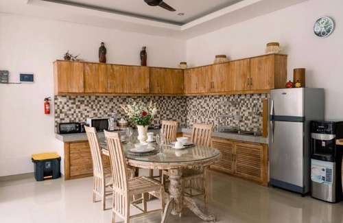 Sunset Road Villa | Taman Bali Villa AR Seminyak