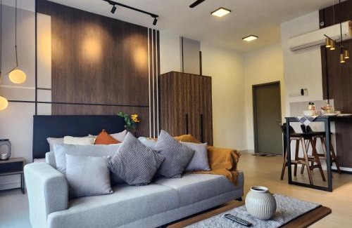 Taman Equine Apartment | Taman Equine Comfy Studio#Greenery View#4 pax#Aeon Mall