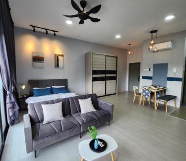 Taman Equine Apartment | Taman Equine Comfy Studio#Greenery View#4 pax#Aeon Mall