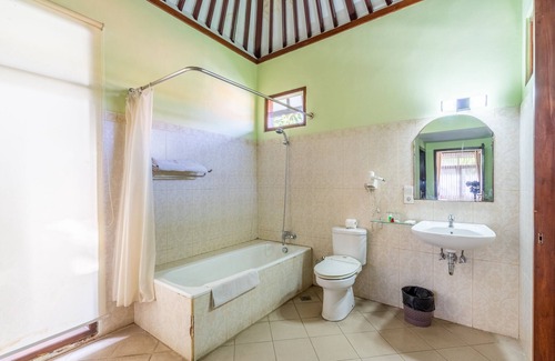 Tumbu Village Hotel | Taman Surgawi Resort & Spa