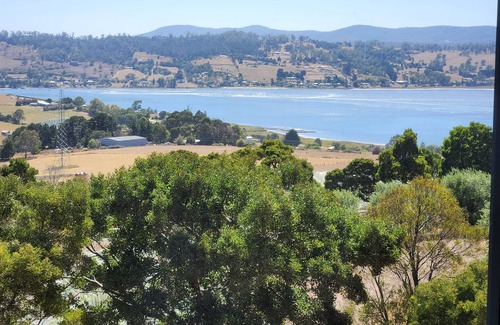 Rosevears Apartment | Tamar Ridge Winery Apartment #7