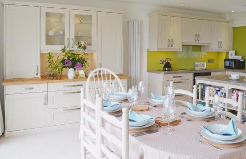 St. Ann's Chapel House | Tamar Ten