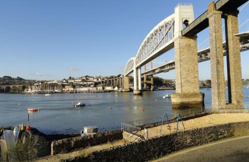 Plymouth House | Tamar View