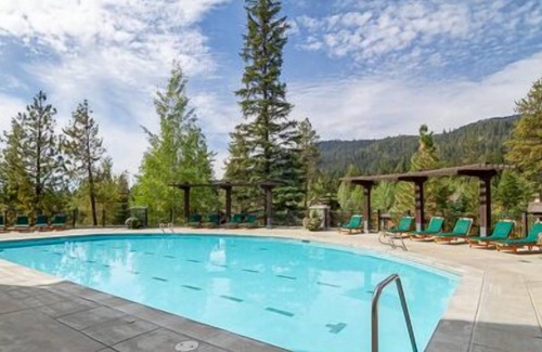 Tamarack Ski Chalet | Tamarack Resort Chalet, Private Hot tub, Rustic Mountain Charm