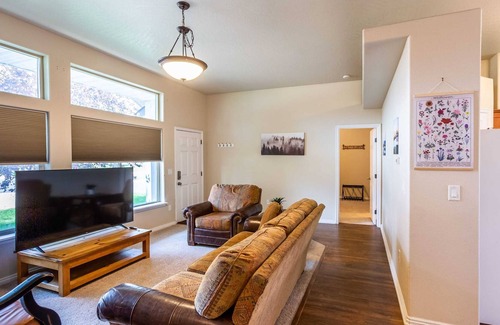 Donnelly House | Tamarack Retreat Summ