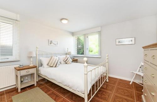 East Wittering House | Tamarisk Cottage, East Wittering