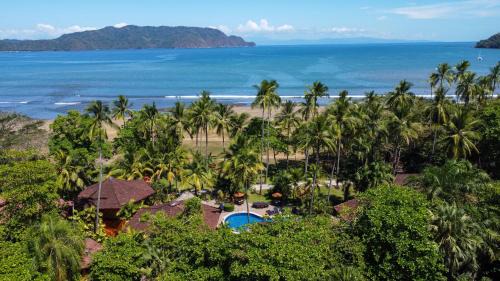 Tambor Hotel | Tambor Tropical Beach Resort- Adults Only
