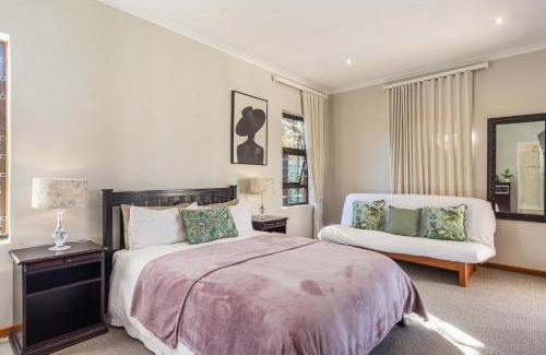 Parklands House | Tambula Guest House