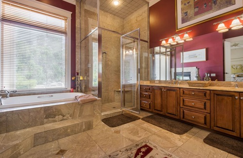 Odessa House | TAMPA LUXURY WATERFRONT MANSION W/POOL & JACUZZI 6 BEDROOM 6 BATH 8000 SQ FT