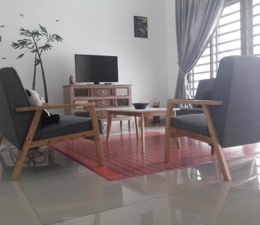 Johor Bahru House | Tampoi Homestay