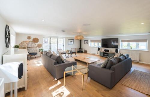 Pentraeth House | Tan Y Fron By Birch Stays
