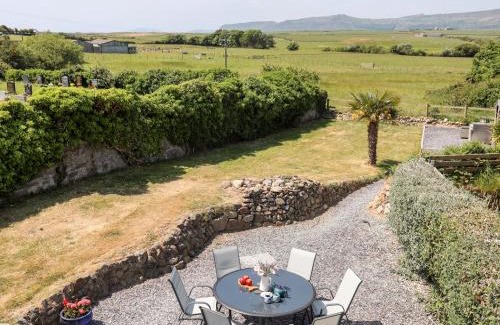 Llanengan House | Tan Y Fynwent