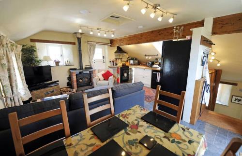 St Brides House | Tan y Garn - 2 Bedroom Cottage - Whitesands