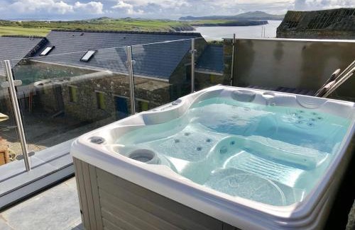 St Brides House | Tan y Garn - 2 Bedroom Cottage - Whitesands