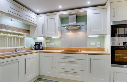 Denbigh House | Tan y Garth in the beautiful Denbigh