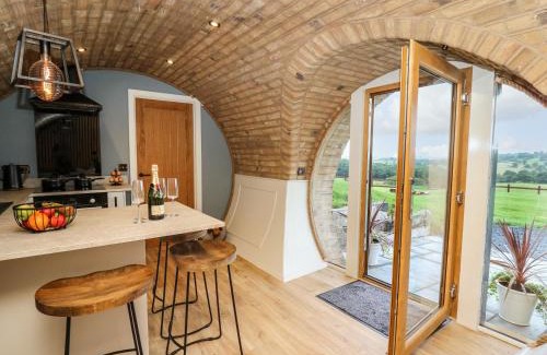 Llanfair Caereinion House | Tan Y Wawr - Derwen