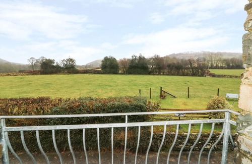 Lampeter Cottage | TANGAER COTTAGE, pet friendly, luxury holiday cottage in Lampeter