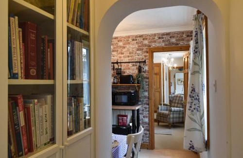 Broadway House | Tanglemere