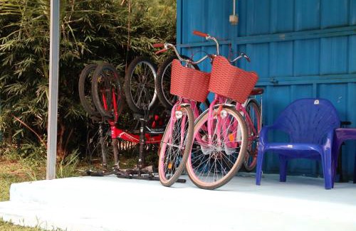 Tanjung Pandan Bed & Breakfast | Tanjong Tinggi Cottage