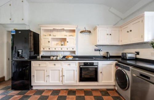Rhyd-y-clafdy House | Tanllyn