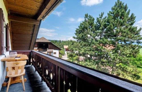 Collalbo Apartment | Tann 11