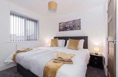 Freckleton Apartment | Tannery House - 3 Bedrooms, Parking, Wi-Fi, Garden