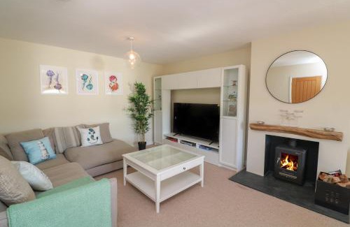 Hope-Cove House | Tansea