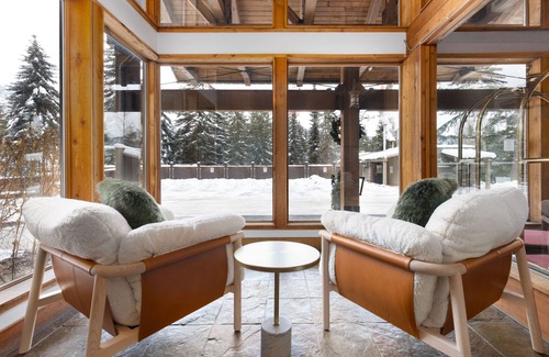 Whistler Village Apartment | Tantalus Resort Lodge