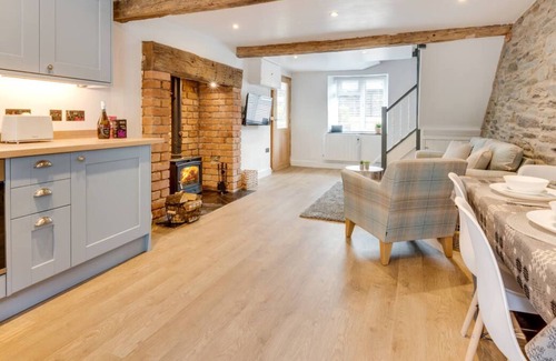 Dinas Mawddwy House | Tanyrallt in Dinas Mawddwy